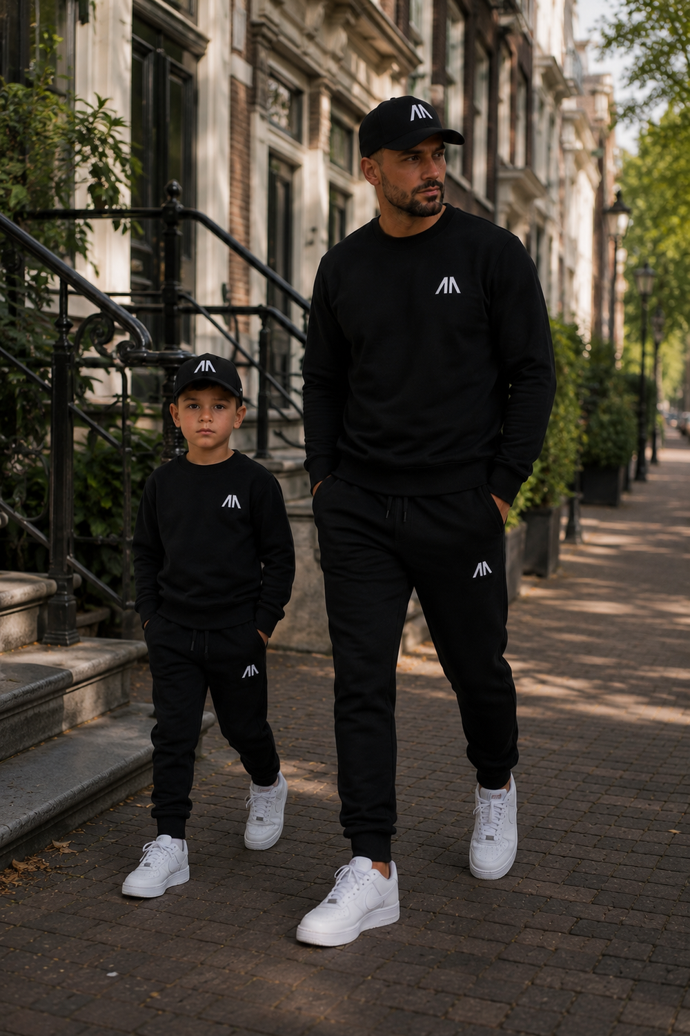 Kinder Tracksuit – Schwarz